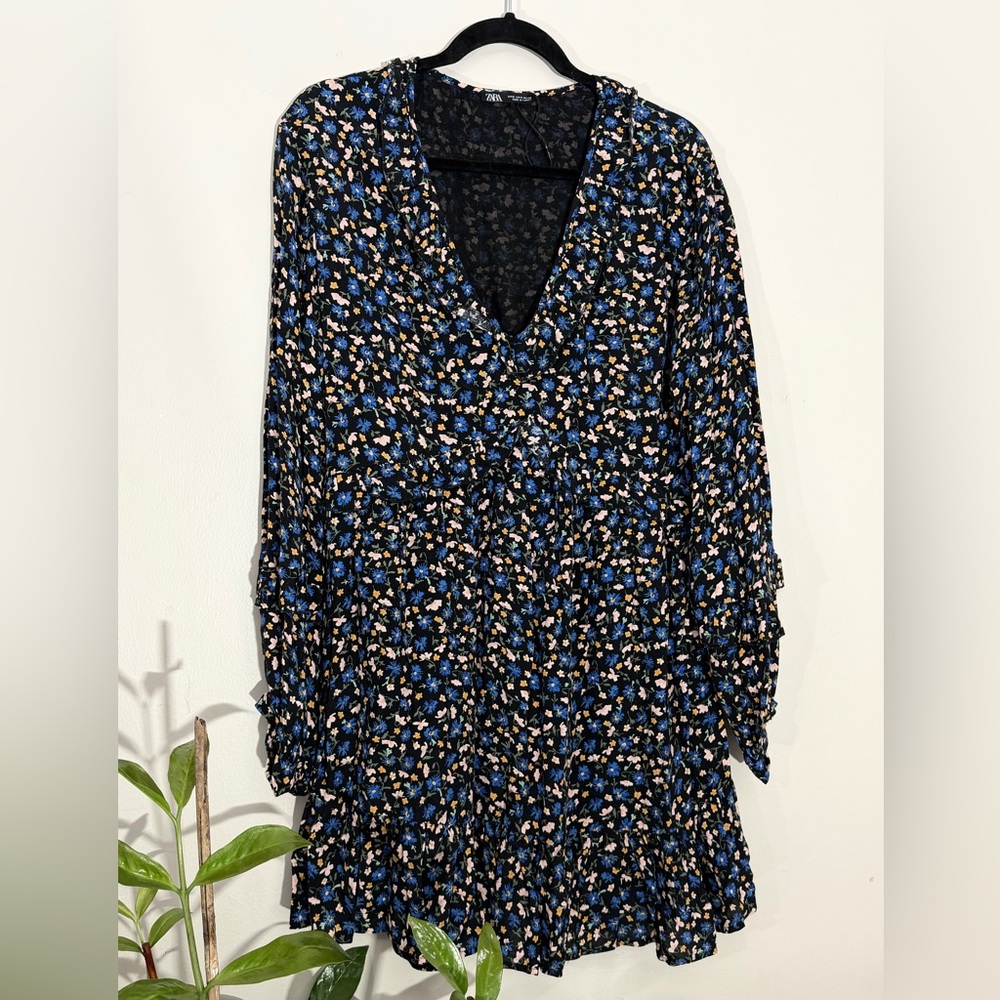 Zara Black and Blue Floral Long Sleeve Dress